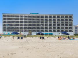 Crystal Coast Oceanfront Hotel，位于大西洋滩的酒店
