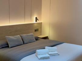 ITOUR Hotel & Coffee，位于Museros的酒店
