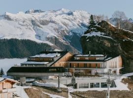 Rifugio Colere 1600 by Cloud 7，位于科莱雷的酒店