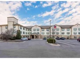 Studio 6 Corporate Extended Stay Chicago Lisle IL