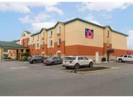 Studio 6 Extended Stay Findlay Tiffin Avenue OH，位于芬德利的酒店