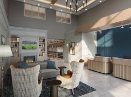 Pomeroy Inn & Suites Grande Prairie - Clairmont，位于Clairmont的酒店