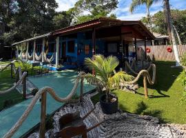 Pousada Pé Na Areia - ilha do mel，位于巴拉那瓜的酒店