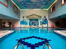 Petra Canyon Hotel