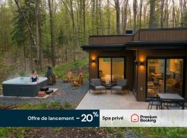 Mini Chalet Assinie Spa Privé, Nature & Golf，位于Brownsburg的酒店