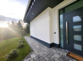 Ferienwohnung Zum Adlernest，位于黑伦塔尔的酒店