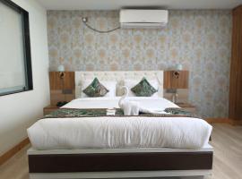 Jain Hotel & Resort - Swimming Pool & Spa with Free Parking - Near Tashi ViewPoint，位于甘托克的酒店