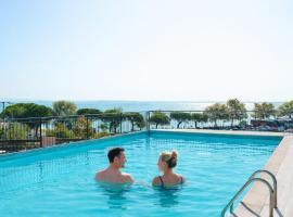 Alevic Hotel Sirmione，位于西尔米奥奈的酒店
