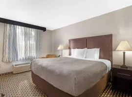 Quality Inn & Suites Chattanooga-East Ridge
