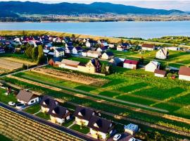 Domki Dolina Dunajca-Balia, Jacuzzi, Spa Nad Jeziorem，位于Frydman的酒店