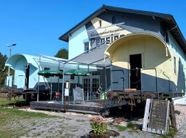 Weltraumbahnhof Rautenkranz - Steampunk Hotel，位于Muldenhammer的酒店