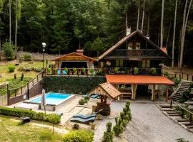 Chalet Pine Hill by Interhome
