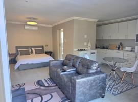 Miskin Place Unit 3，位于彭宁顿的酒店