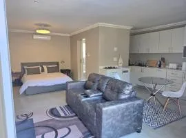 Miskin Place Unit 3