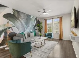 Emerald Grove - Close to Disney