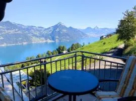 2 Pers, Panorama-Seeblick, Balkon, 2 Schlafzimmer