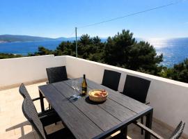 Apartmani Tomic，位于扎瓦拉提卡的酒店