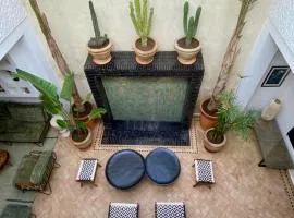 Riad Al Jadd - 5 Bedrooms - Pool - Breakfast
