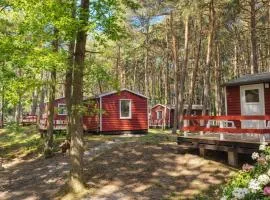 Erholung pur in der Strandhussiedlung Rügen - Bungalow Ferienwohnung - bis 5 Personen - nur 100m zum Naturstrand - mitten im Kiefernwald - Ideal für Paare & Familien - Hunde herzlich willkommen