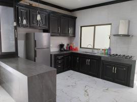 Residencia de Lujo，位于塔帕丘拉的酒店