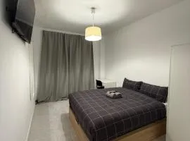 Room Madrid Calatrava by Roomfree