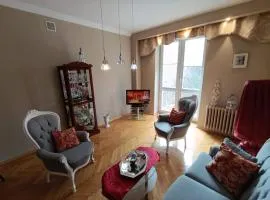 Apartament 16