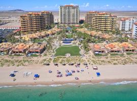 Bella Sirena Resort Stellar View C601，位于佩尼亚斯科港的酒店