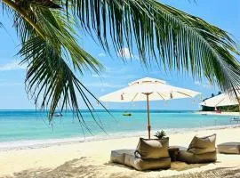 SOLEA Beach