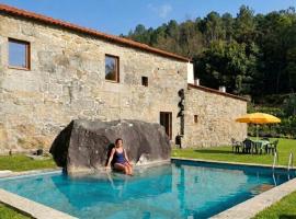 Quinta de Pindela - Natureza e Tradicao，位于维拉诺瓦-德法马利的酒店