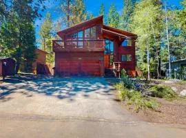 Amazing Dollar Point Retreat - 2 Suites & Fireplace - 2 Decks HVAC & Grill