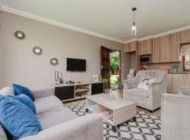Rams Guest Suite- Private Furnished Home for Long Stays in Henley on Klip