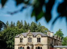 比撤菲尔德别墅酒店