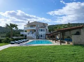 Bella Villa with Private Pool & Sea View Ideal for Groups