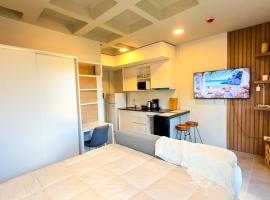 Civis Jardinia Studio 1B Pool & Sauna，位于Luque的酒店