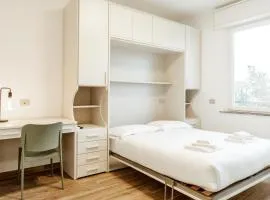 Silvia's Luxury Suites by RentMax