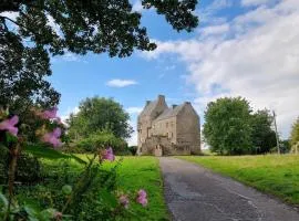 Midhope Castle Cottages
