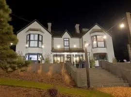 The Tall Trees Hotel