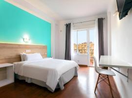 BLUESEA Torremolinos Centro，位于多列毛利诺斯的酒店