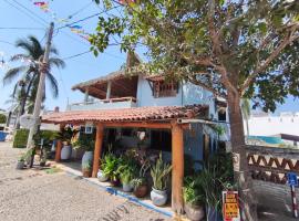 Casa Punta Perula Boutique Hotel，位于Pérula的酒店