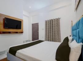 Hotel O The Golden Nacre Palace，位于Bakewar的酒店