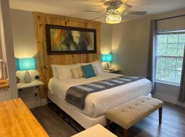 Eagle’s Landing Lodge，位于卡斯特的酒店