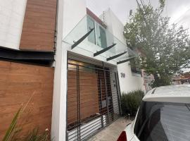 Confortable y Amplia Casa en Coatepec Veracruz，位于科阿特佩克的酒店