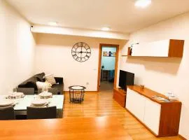 Apartamento Getafe Central-UC3M, Renfe-Metro SOL 18 MIN PARKING Business Friendly