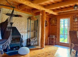 Cozy cottage by the sea，位于Söderby的酒店