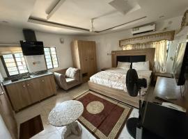Majesty Apartment，位于阿沙巴的酒店