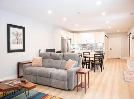 Peaceful Modern Retreat Flexible Stays - Bow NH，位于Sterling Place Heliport的酒店