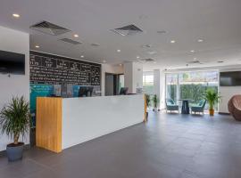 Ibis Styles Bucharest Airport，位于奥托佩尼的酒店