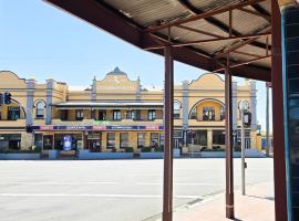 Cessnock Hotel Hunter Valley，位于塞斯诺克的酒店