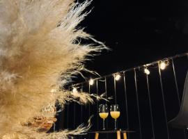 Loft moderno, Alberca ,Vista panorámica，位于萨波潘的酒店