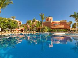 马德里桂拉斯高尔夫度假村及水疗中心 - 仅限成人，位于美洲海滩的高尔夫酒店